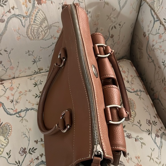 dooney & bourke brown purse with two front pockets - Picture 16 of 17